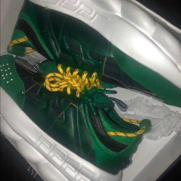 Versace - Picture 1 of 5